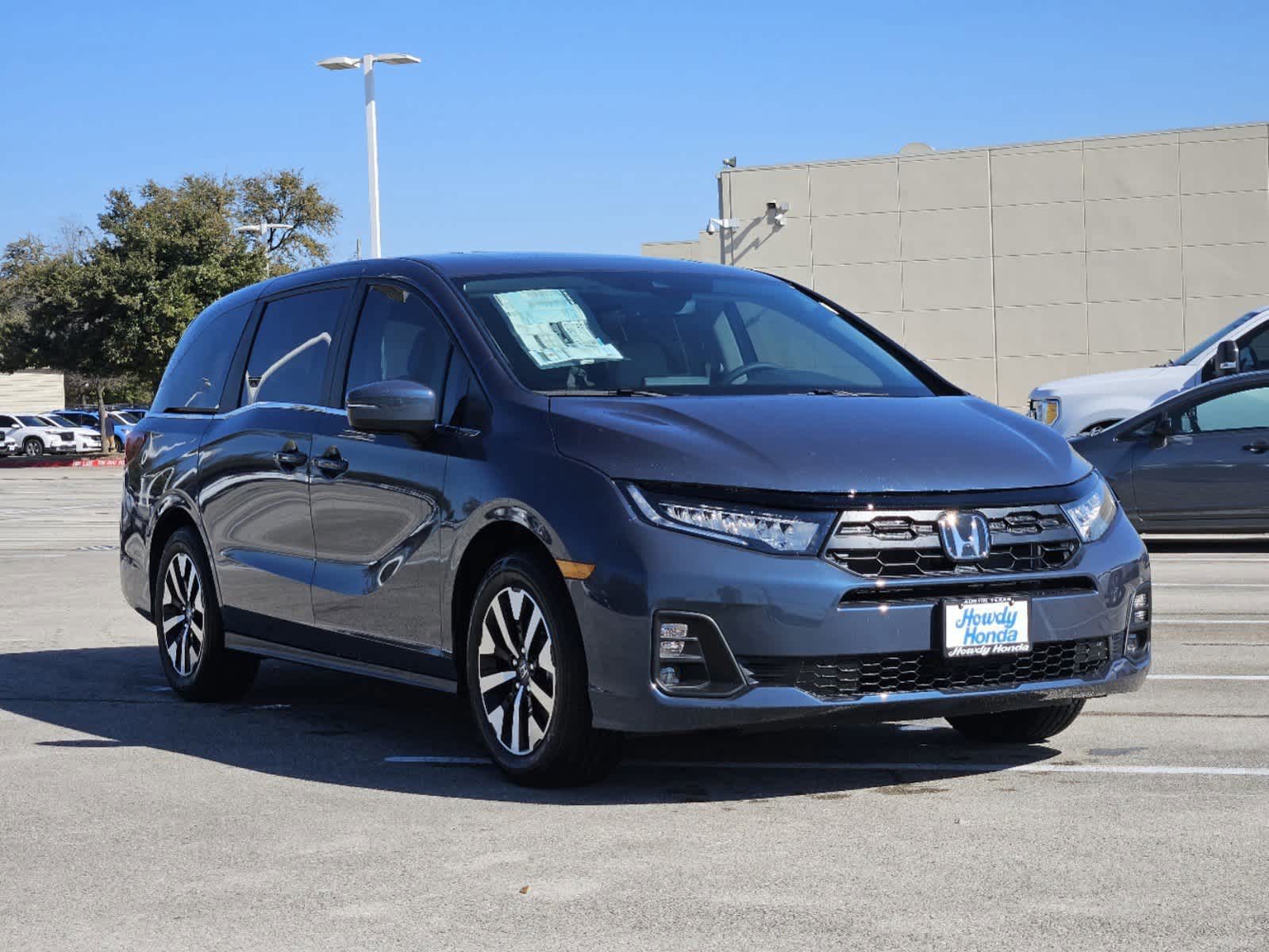Thumbnail: 2026 Honda Odyssey - 3