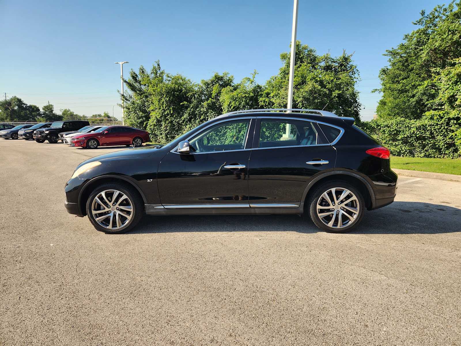 Thumbnail: 2017 INFINITI QX50 - 4
