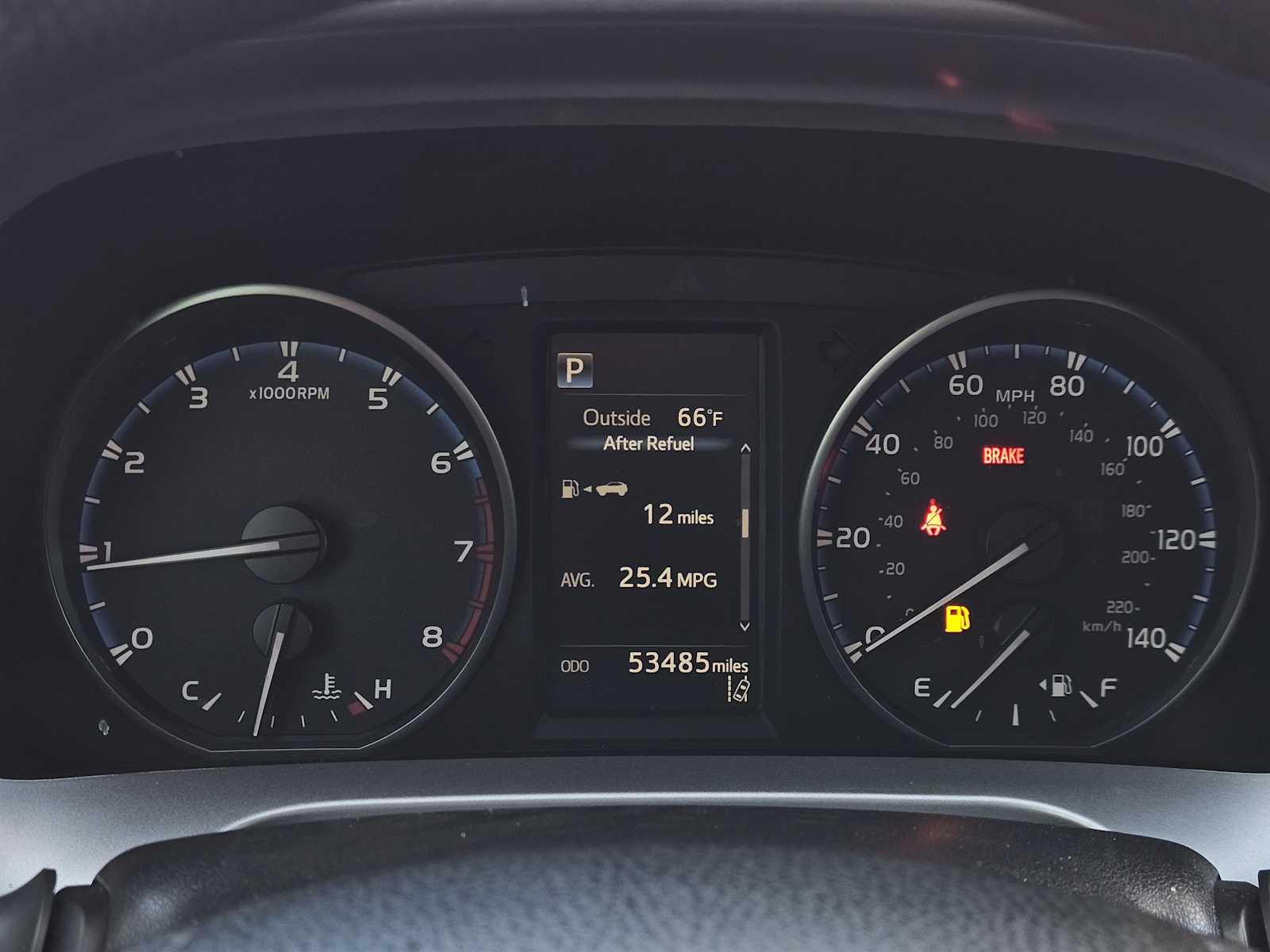 Thumbnail: 2017 Toyota RAV4 - 16