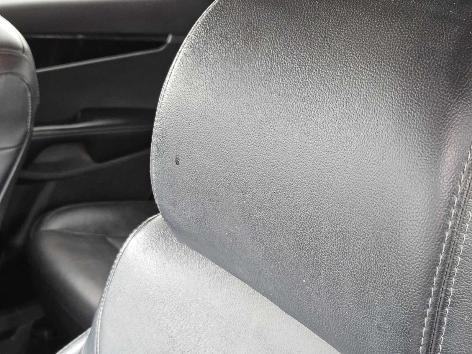 Thumbnail: 2019 Kia Sorento - 15