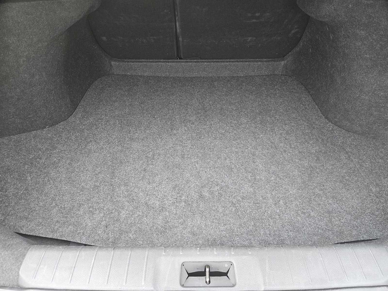 Thumbnail: 2024 Nissan Sentra - 31