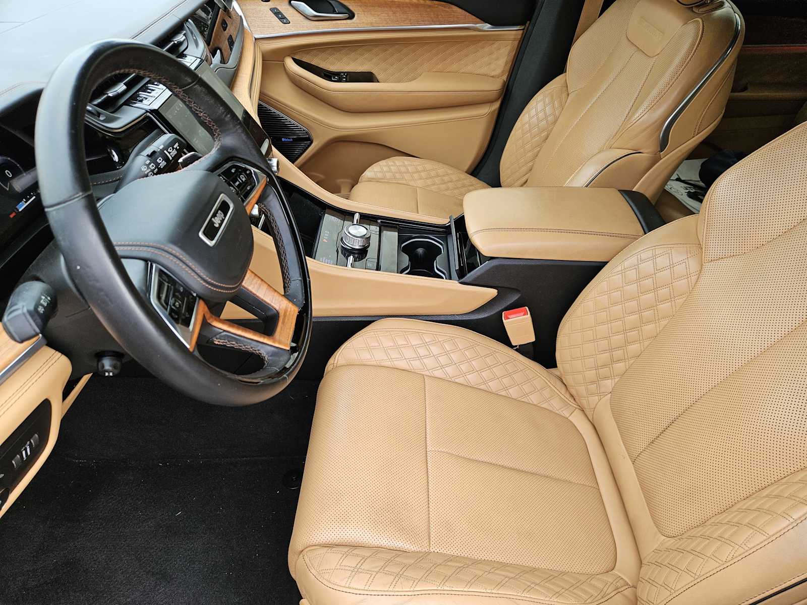 Thumbnail: 2022 Jeep Grand Cherokee L - 13