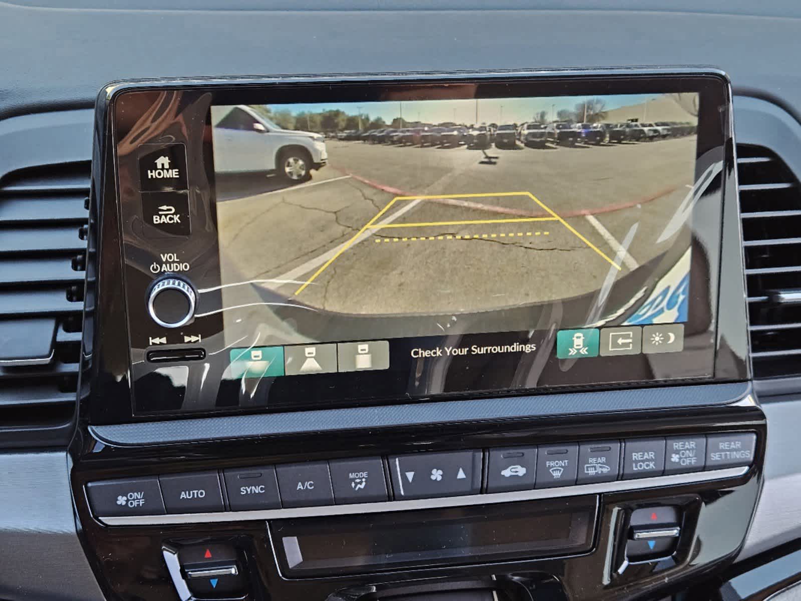 Thumbnail: 2026 Honda Odyssey - 15