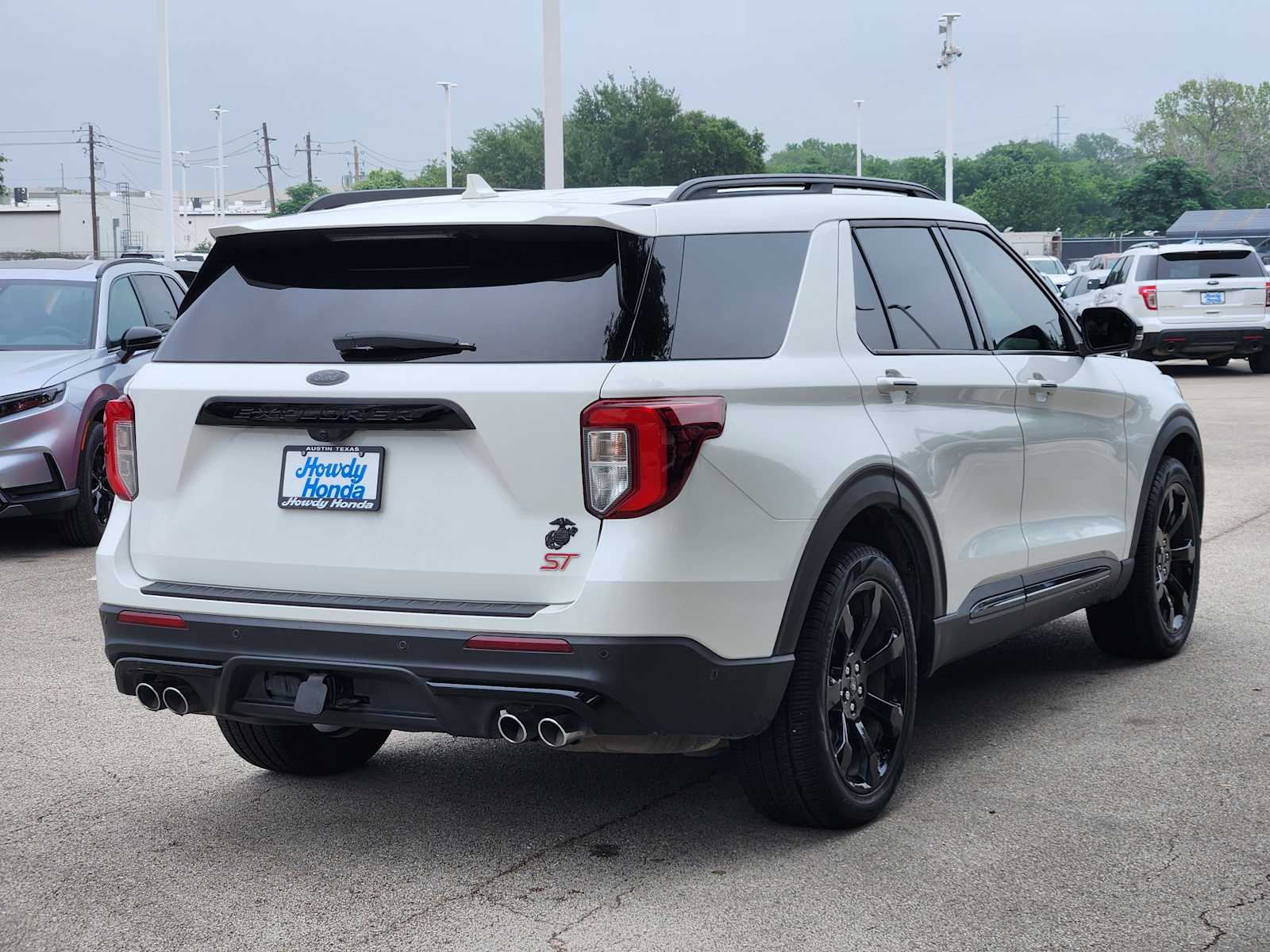 Thumbnail: 2021 Ford Explorer - 6