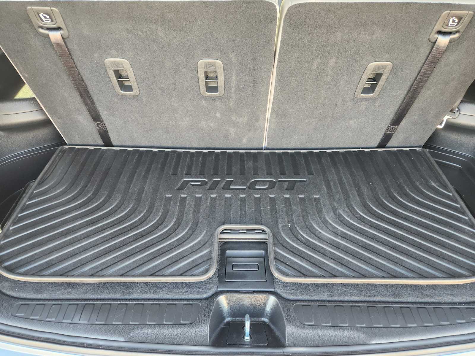 Thumbnail: 2022 Honda Pilot - 34