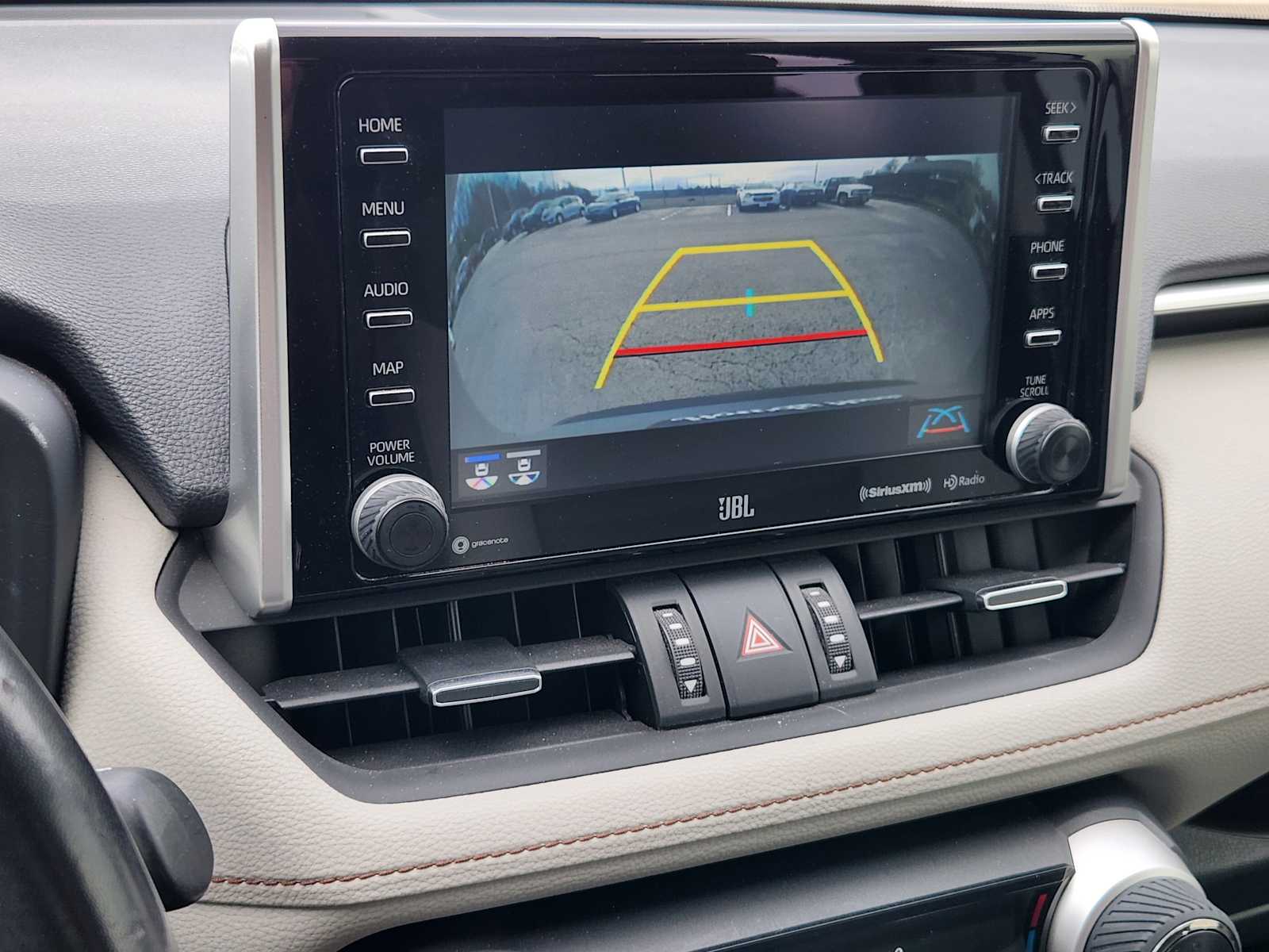 Thumbnail: 2019 Toyota RAV4 - 18