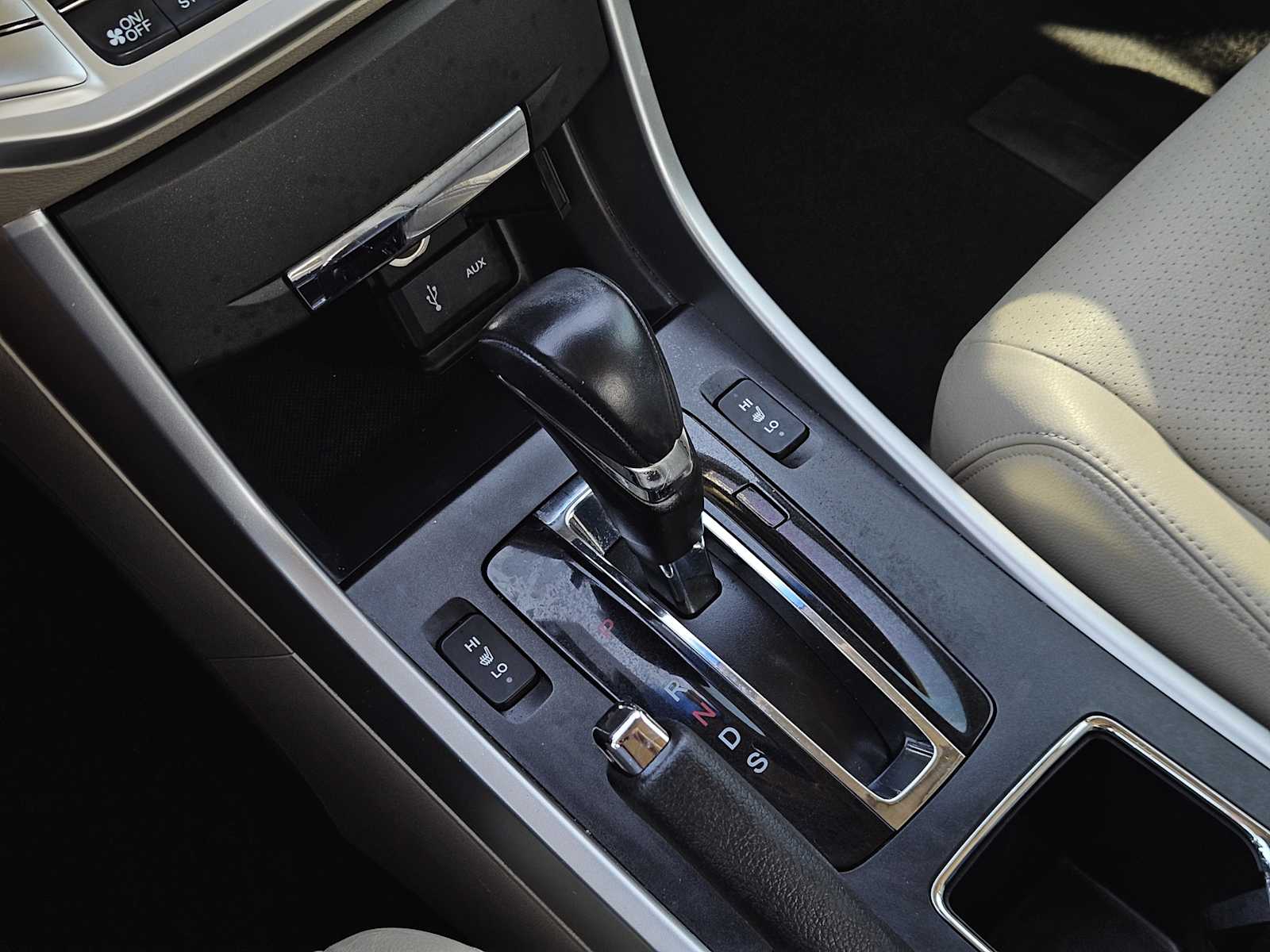 Thumbnail: 2013 Honda Accord - 20