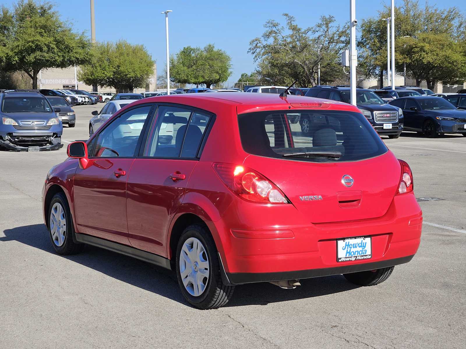 Thumbnail: 2012 Nissan Versa - 5