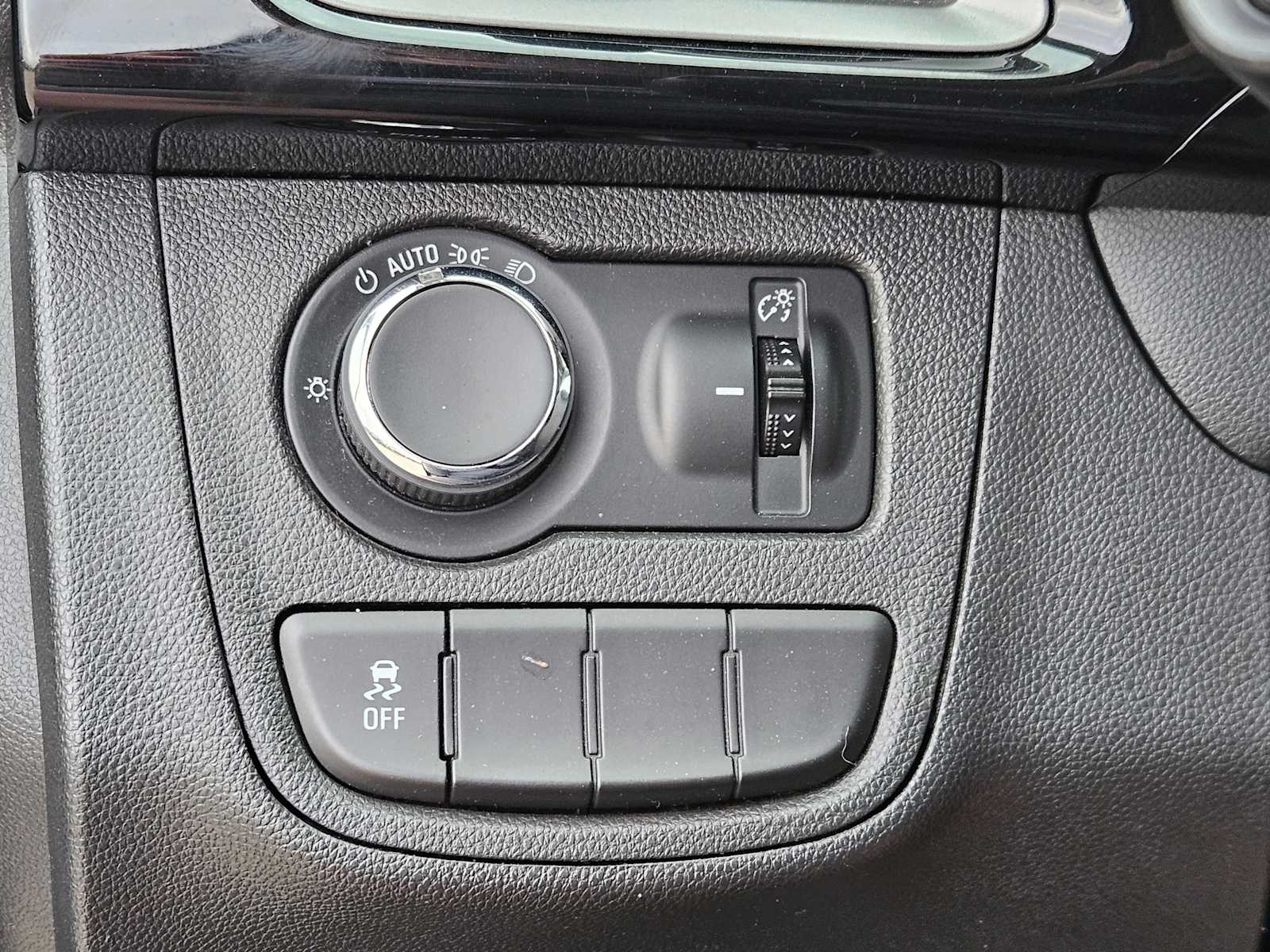 Thumbnail: 2021 Chevrolet Spark - 21