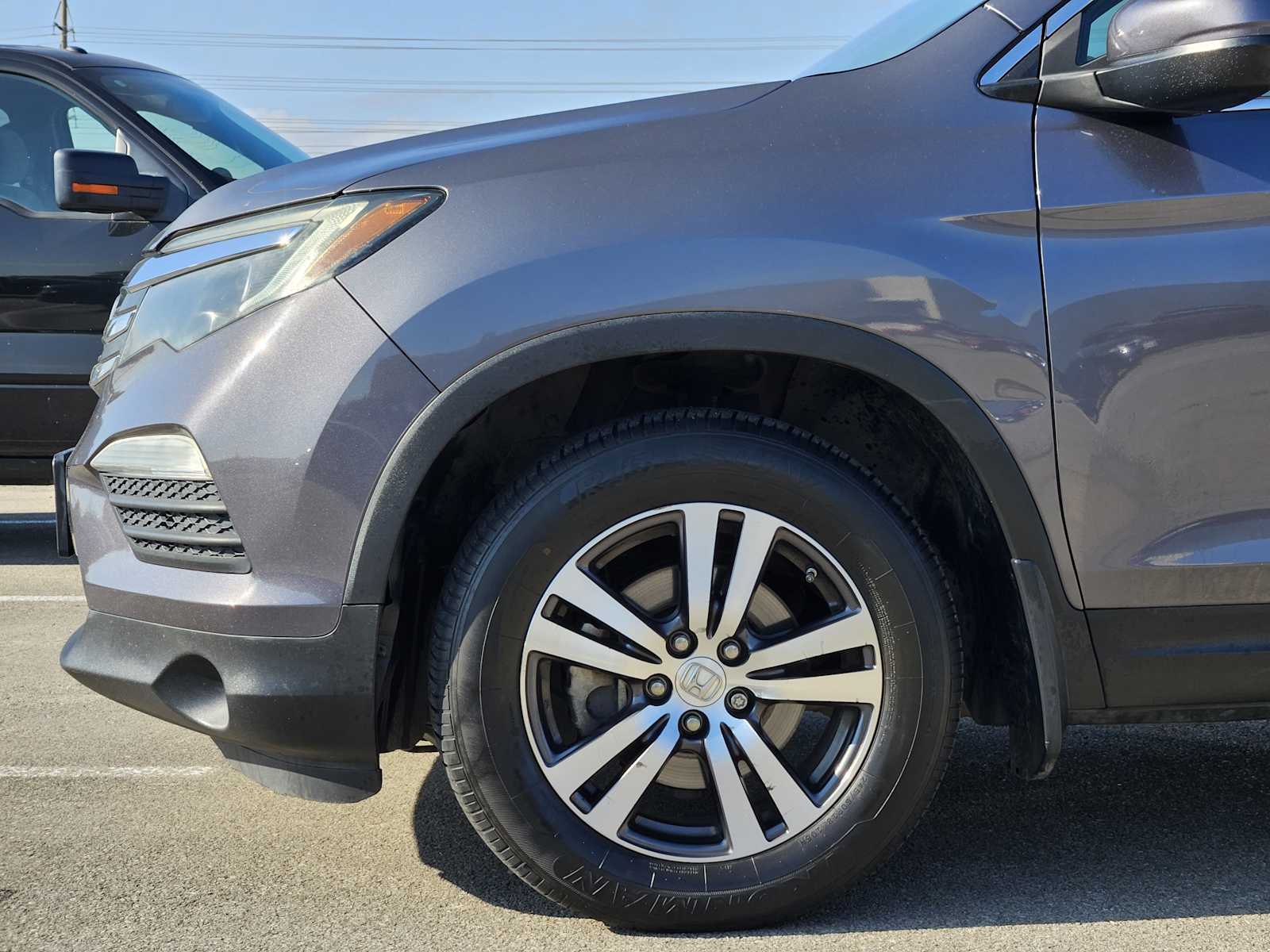 Thumbnail: 2018 Honda Pilot - 8