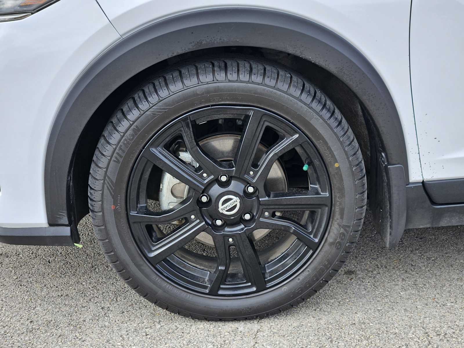 Thumbnail: 2021 Nissan Kicks - 9