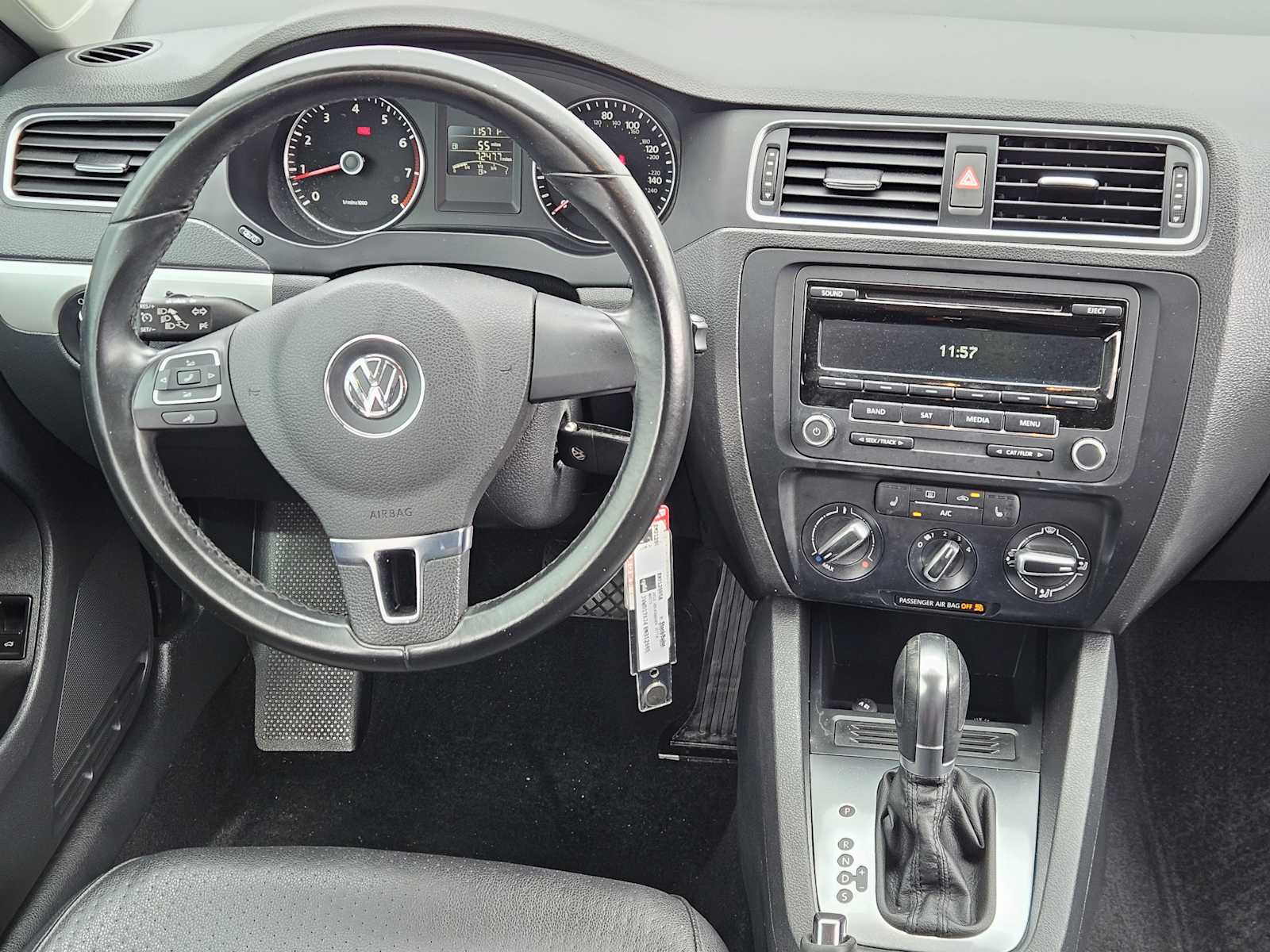 Thumbnail: 2014 Volkswagen Jetta - 23