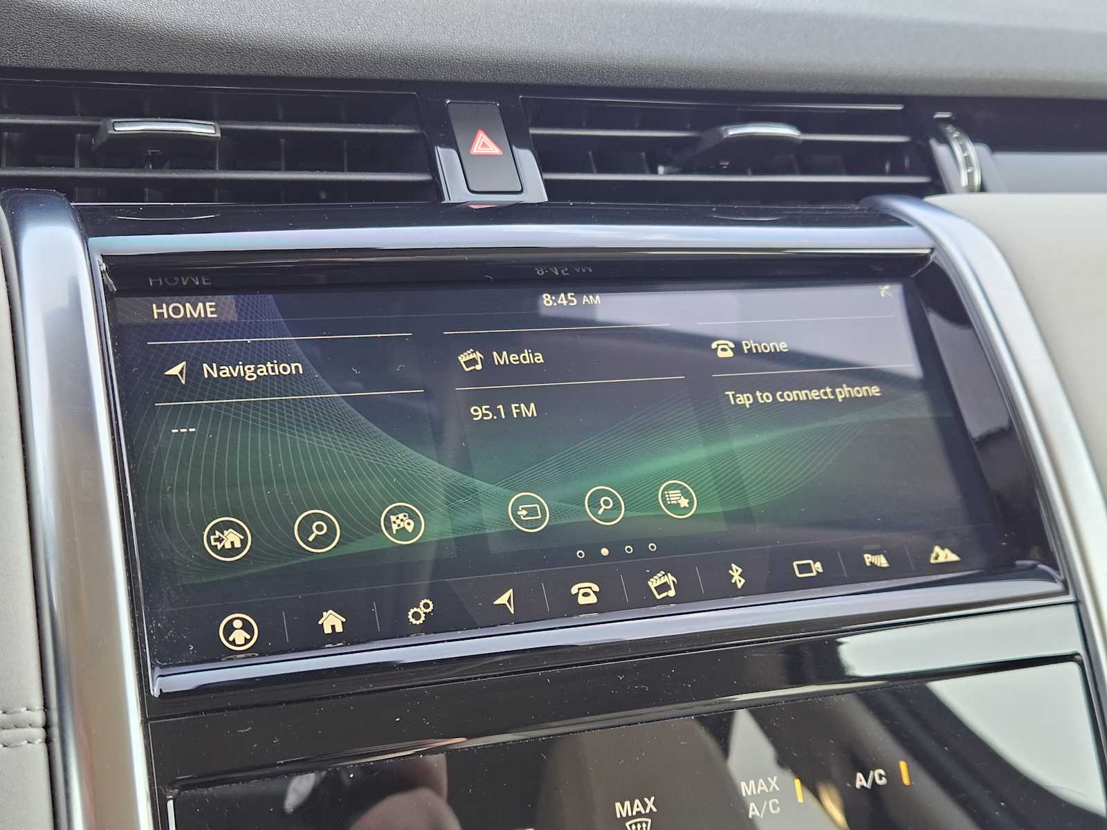 Thumbnail: 2020 Land Rover Discovery Sport - 17