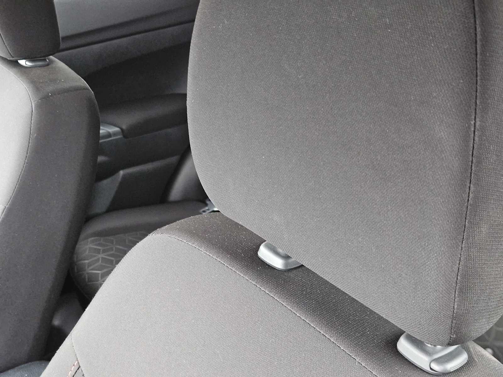 Thumbnail: 2023 Mitsubishi Outlander Sport - 15