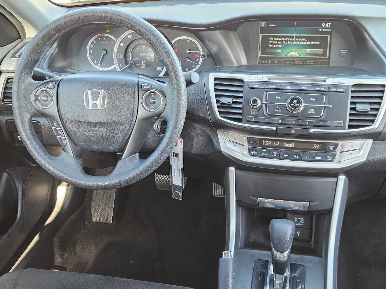 Thumbnail: 2013 Honda Accord - 23