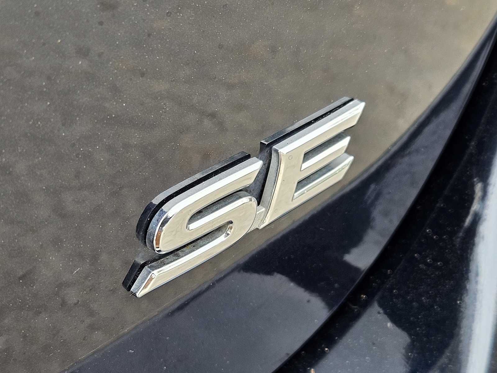 Thumbnail: 2021 Toyota Camry - 12