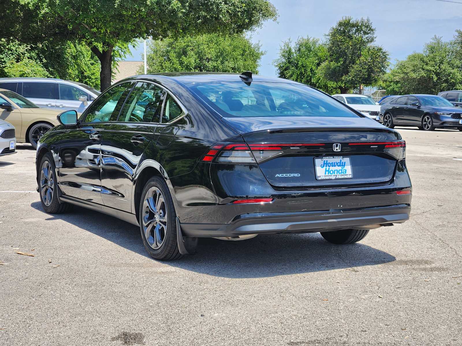 Thumbnail: 2023 Honda Accord - 5