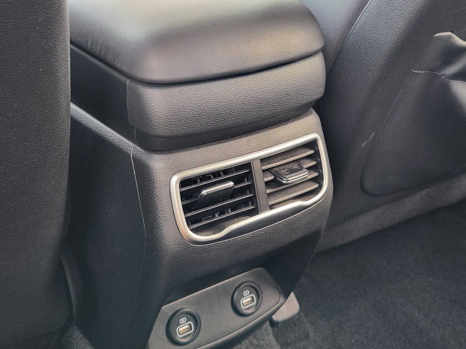 Thumbnail: 2022 Hyundai Santa Fe - 29