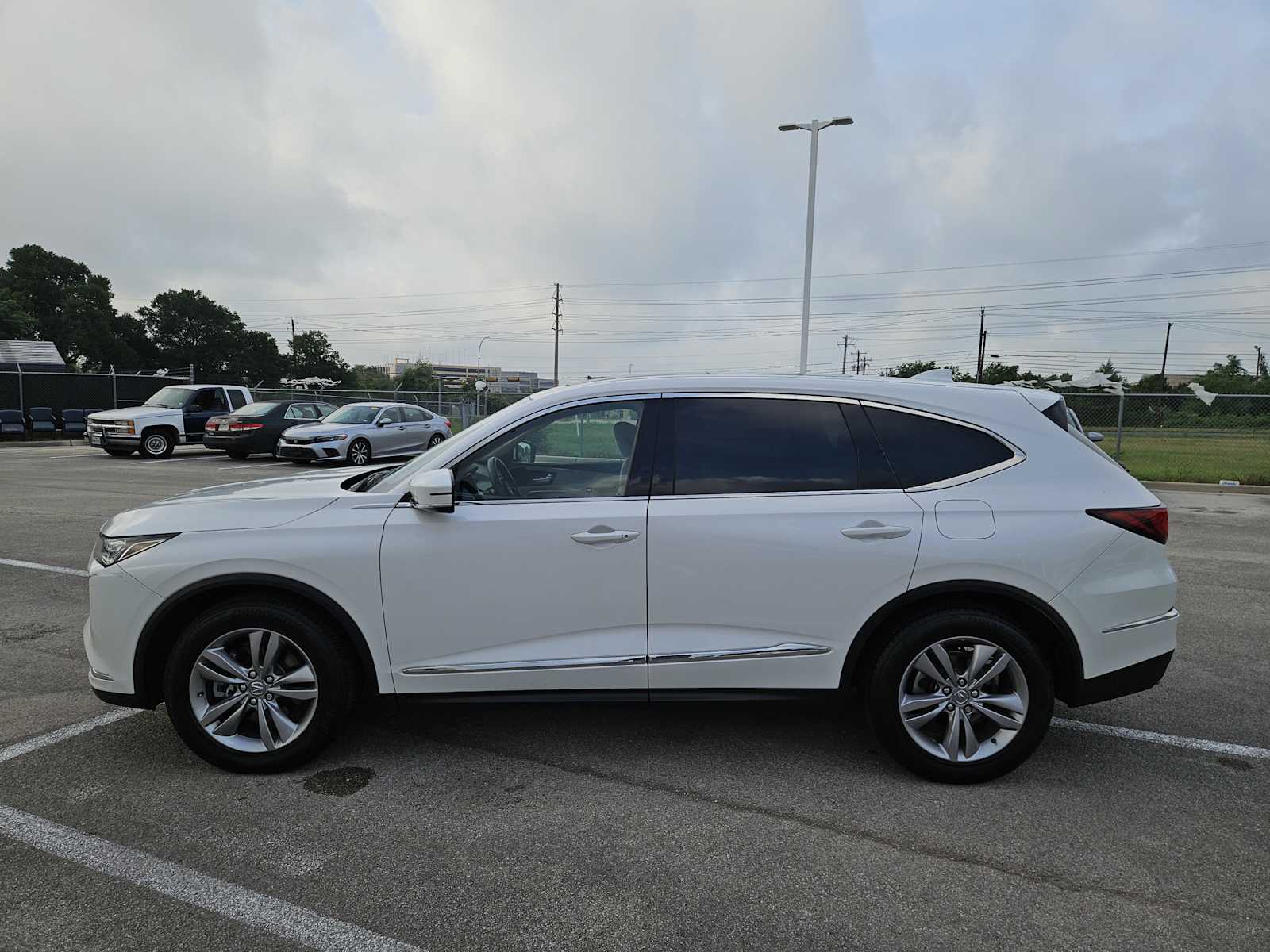 Thumbnail: 2024 Acura MDX - 4