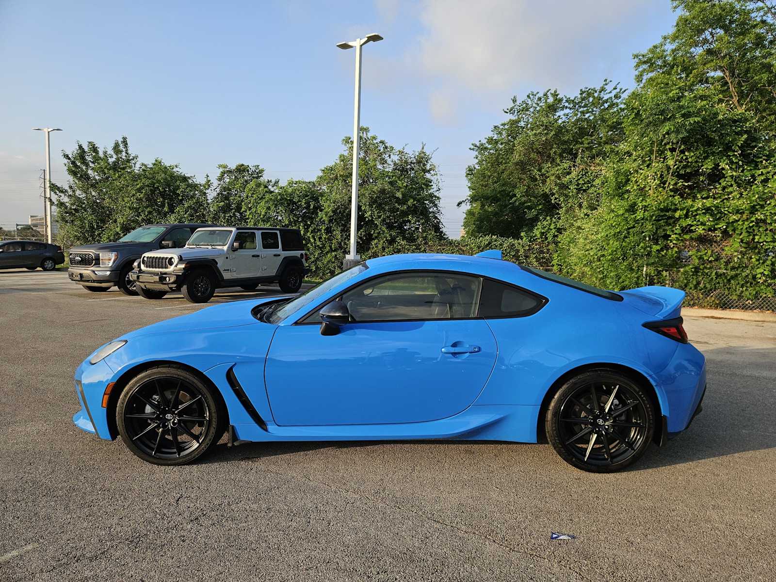 Thumbnail: 2023 Toyota GR86 - 4