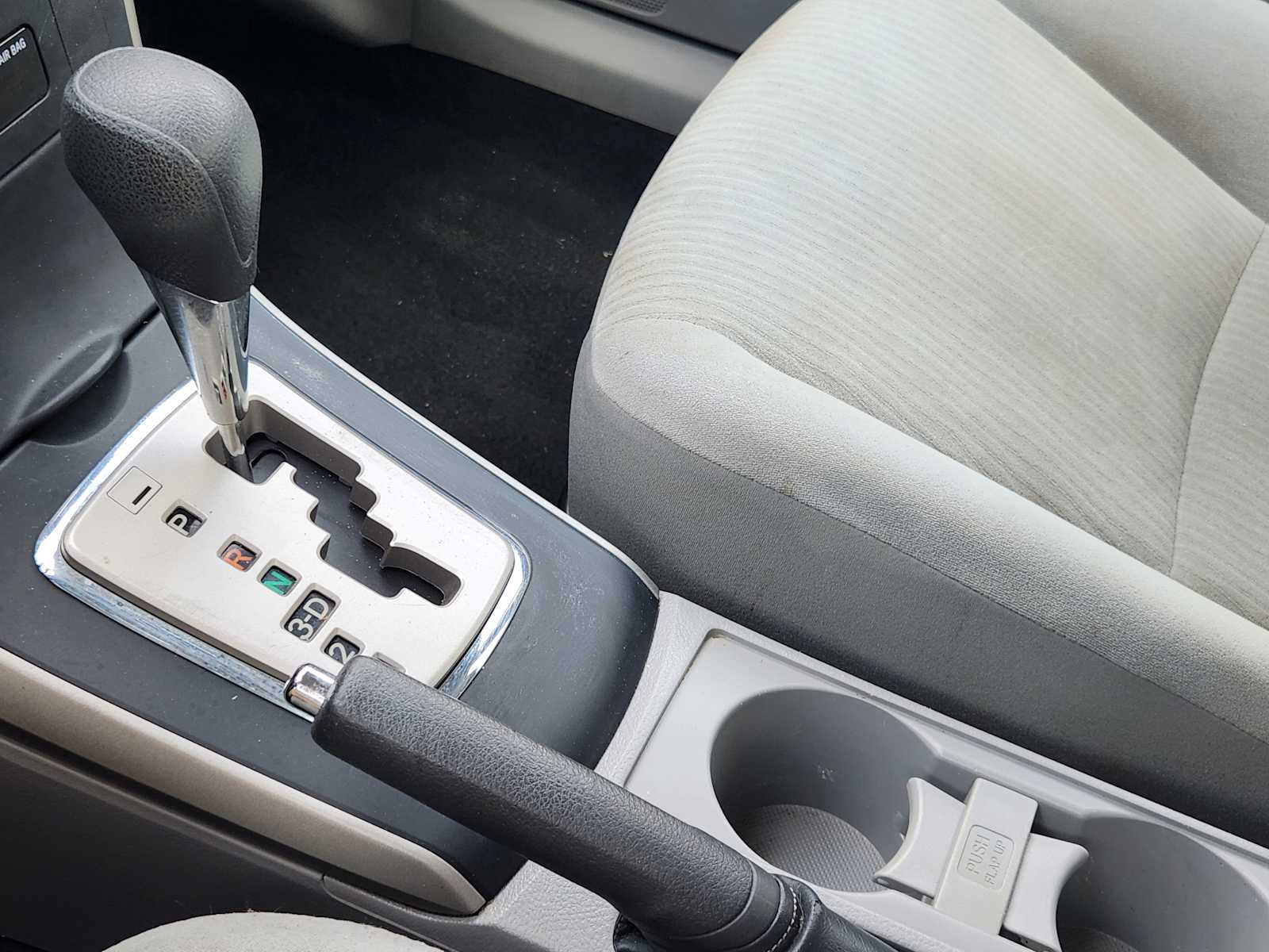 Thumbnail: 2010 Toyota Corolla - 19