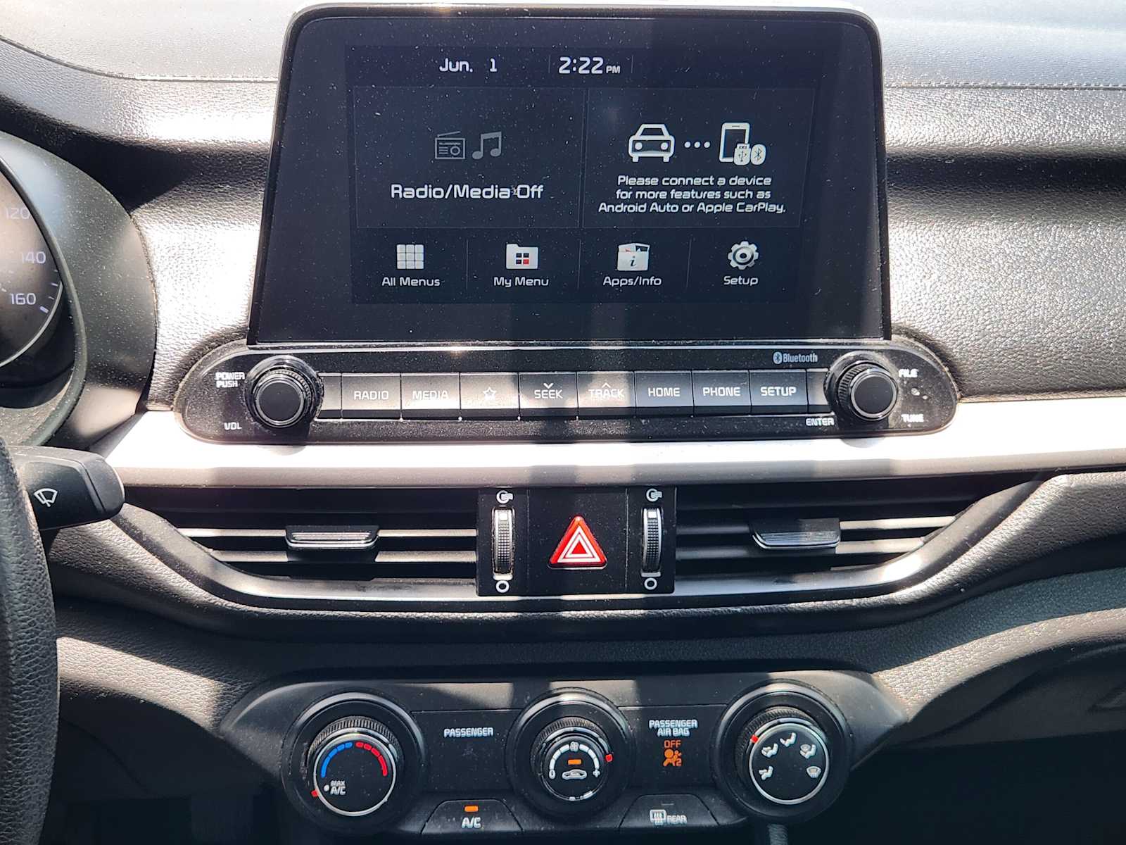 Thumbnail: 2021 Kia Forte - 15