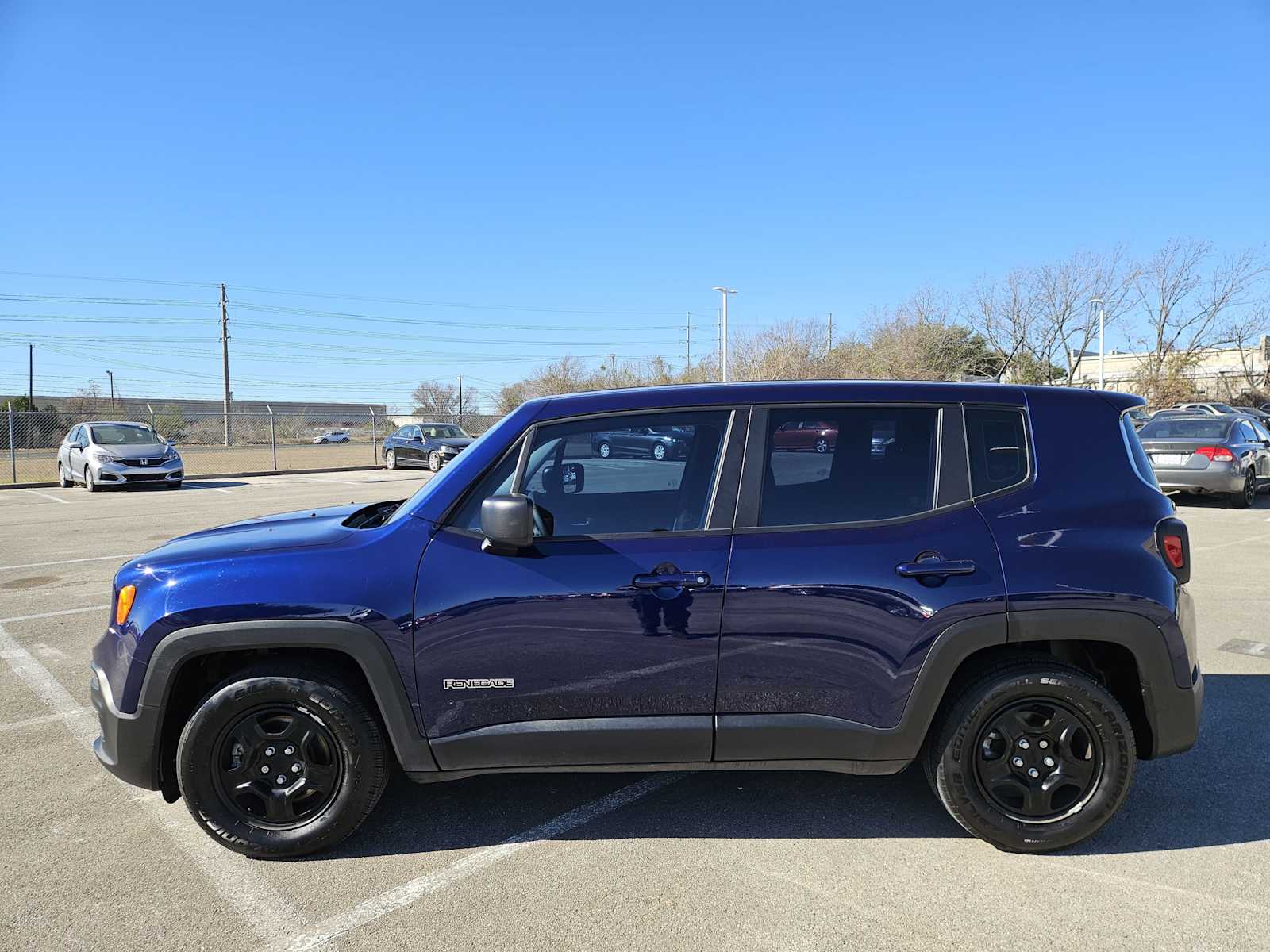 Thumbnail: 2017 Jeep Renegade - 4