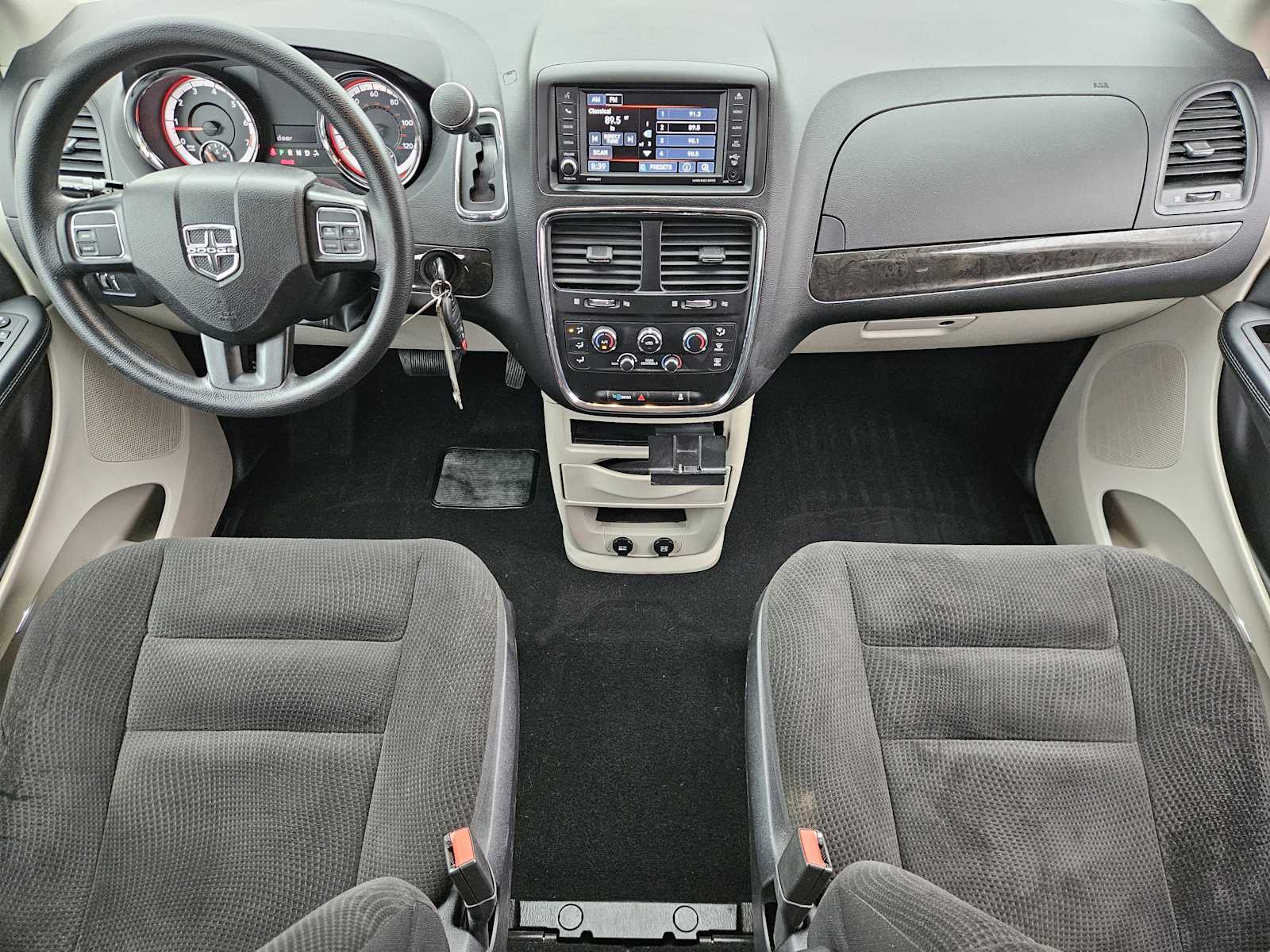 Thumbnail: 2019 Dodge Grand Caravan - 24