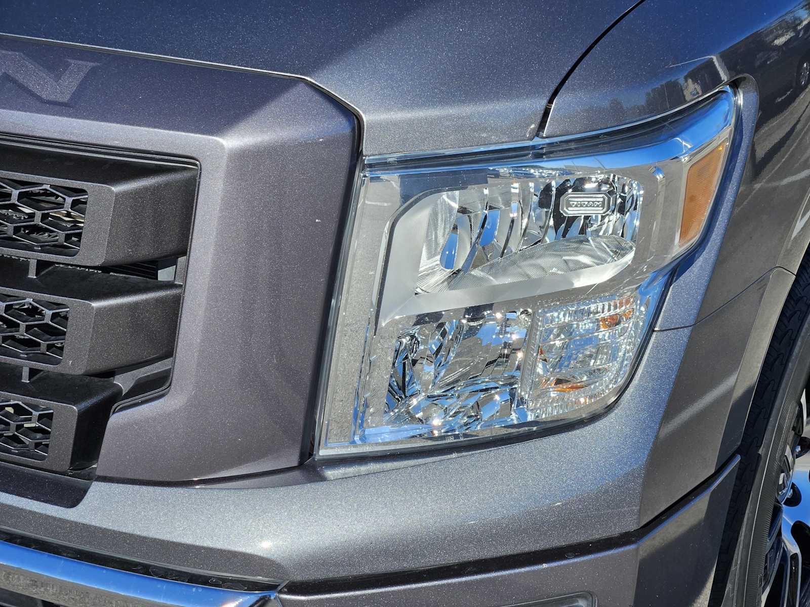 Thumbnail: 2022 Nissan Titan - 7