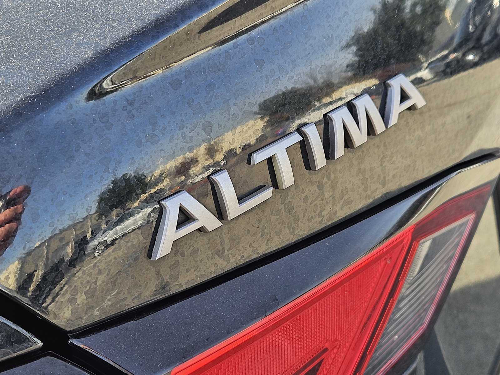 Thumbnail: 2023 Nissan Altima - 12