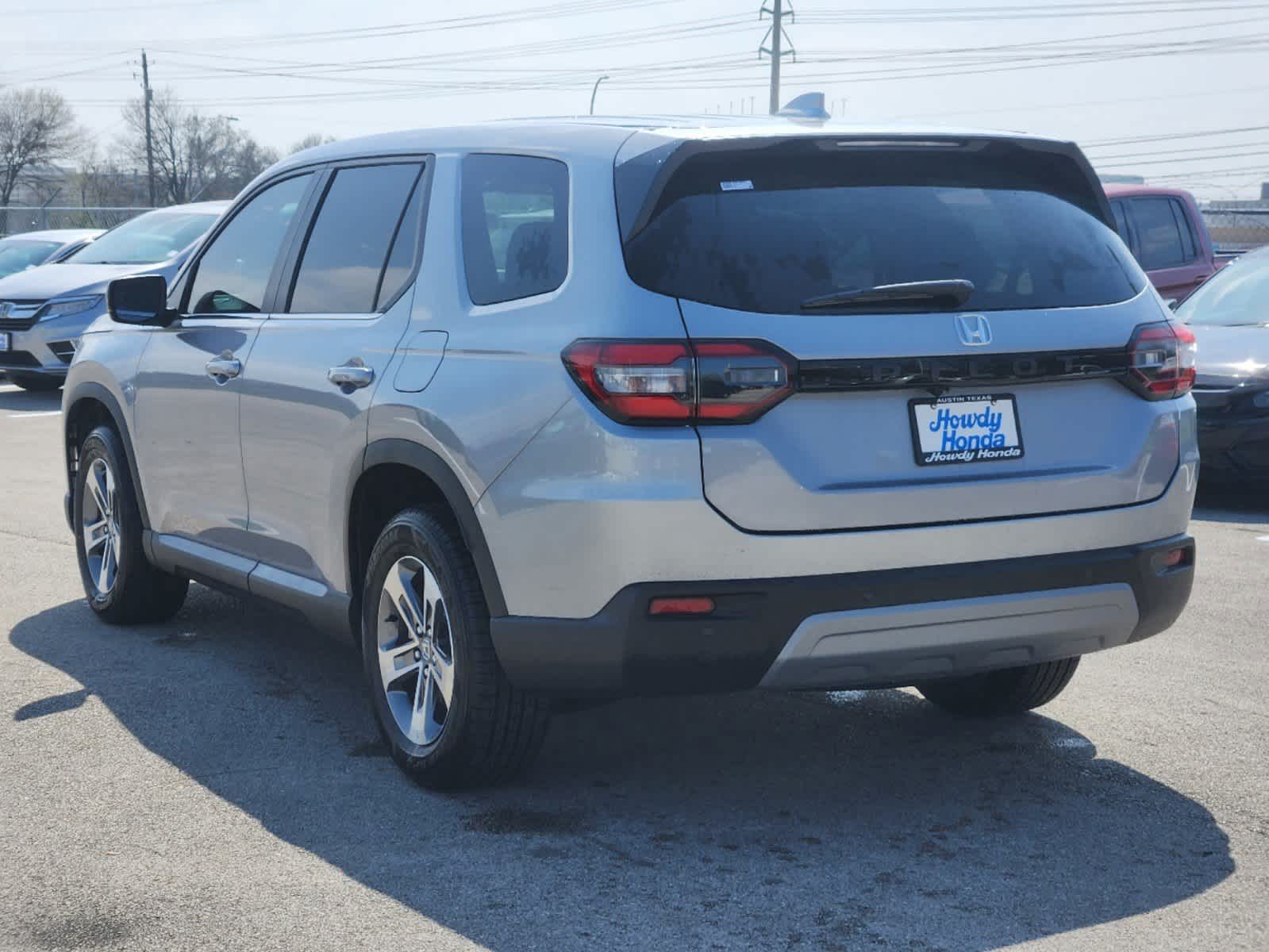 Thumbnail: 2025 Honda Pilot - 4