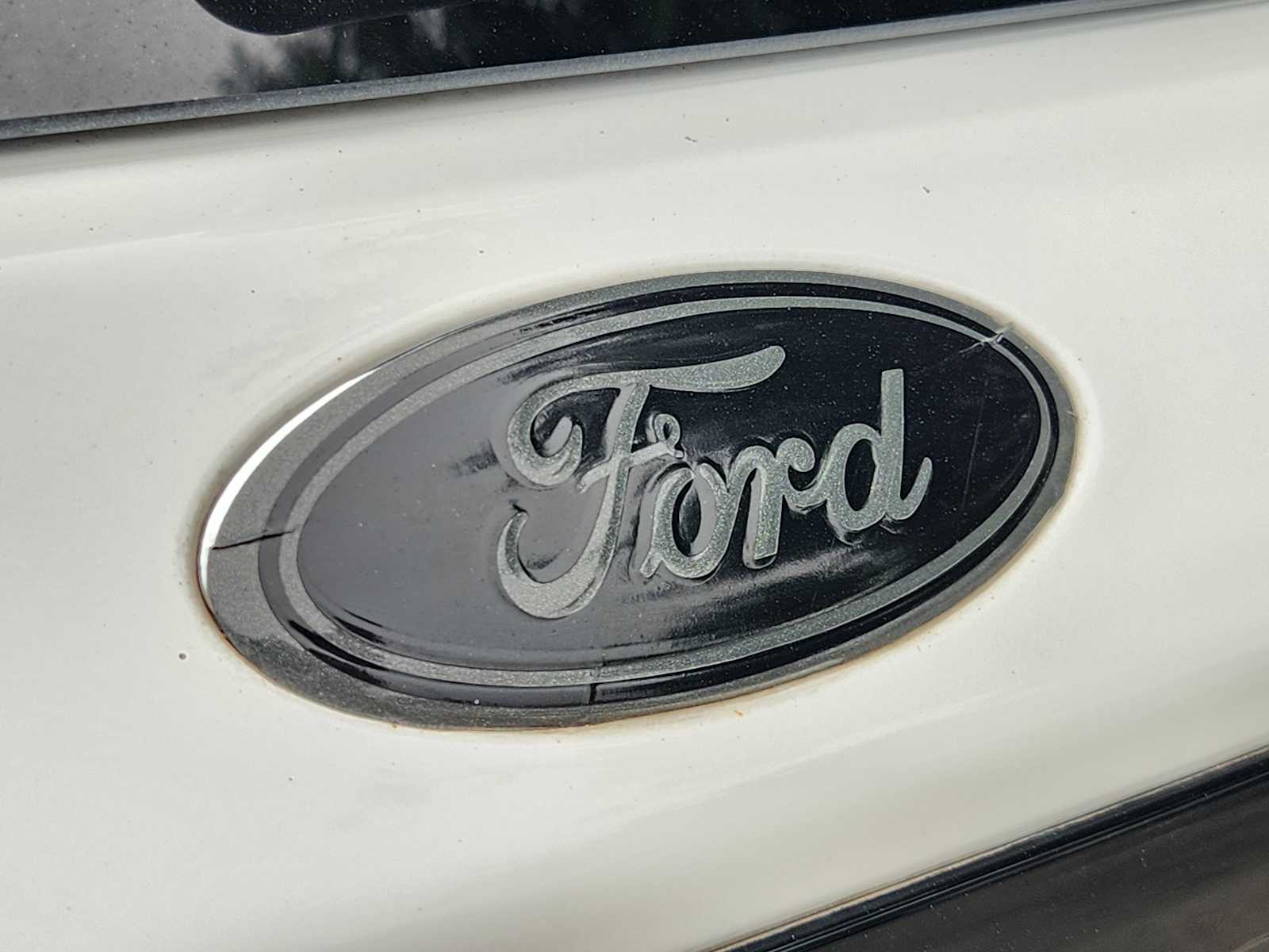 Thumbnail: 2021 Ford Explorer - 11