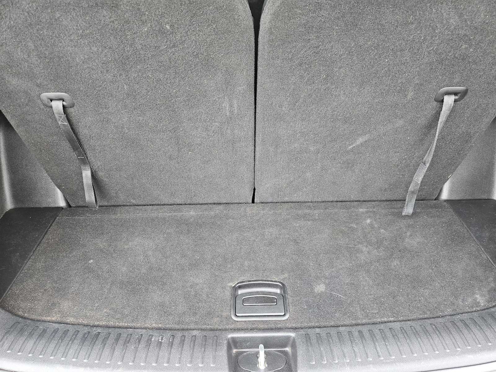 Thumbnail: 2019 Kia Sorento - 32