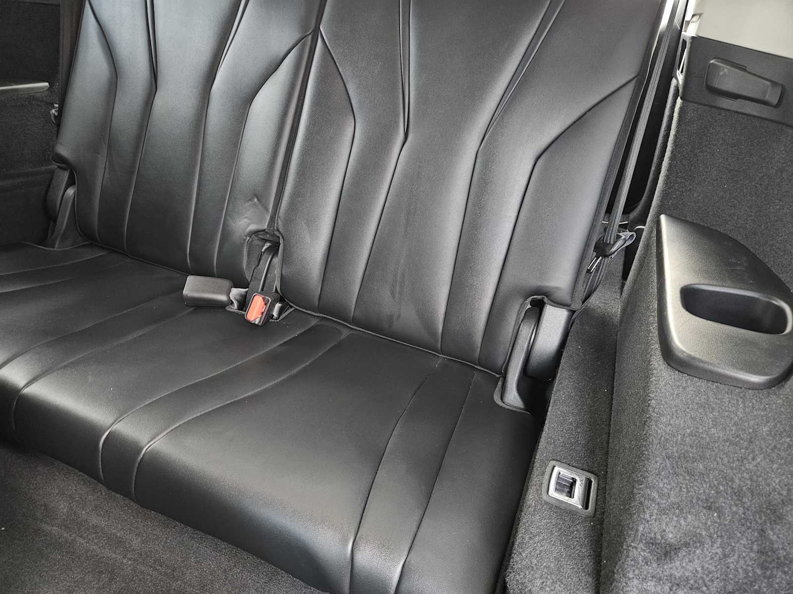 Thumbnail: 2023 Acura MDX - 30