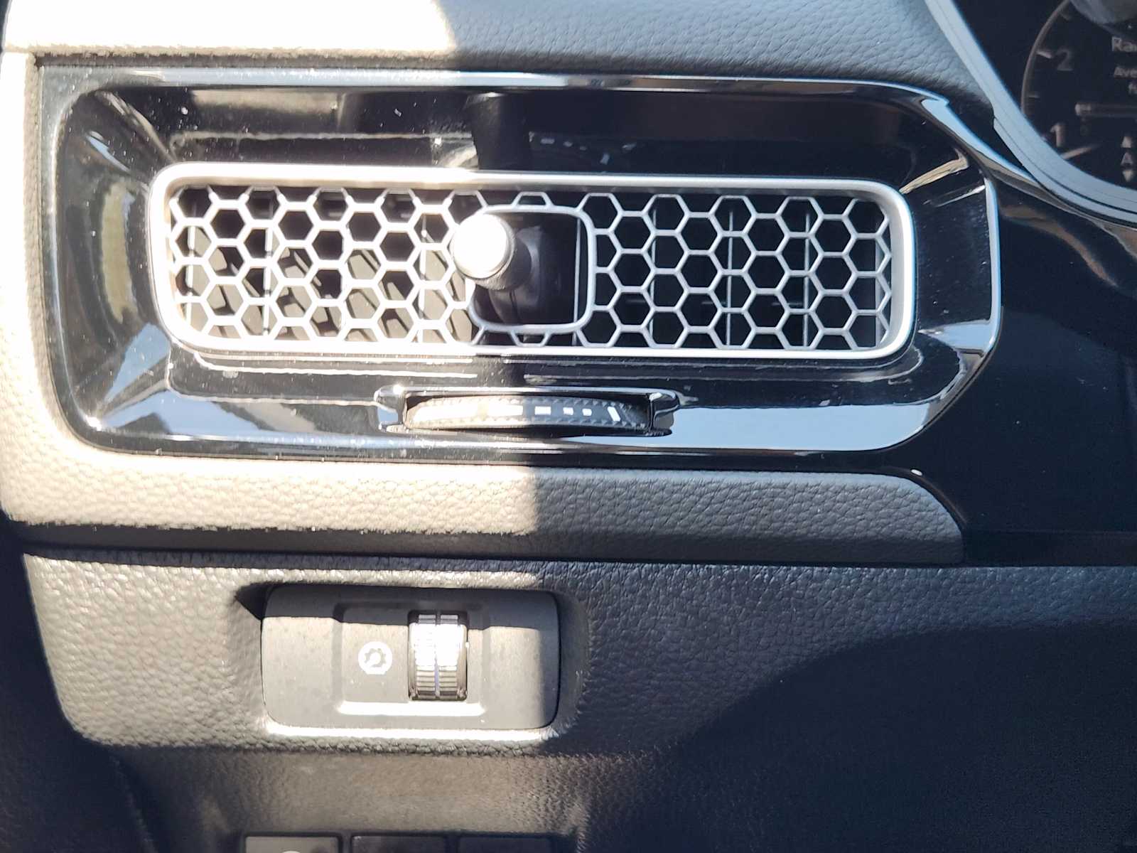 Thumbnail: 2023 Honda Civic - 20