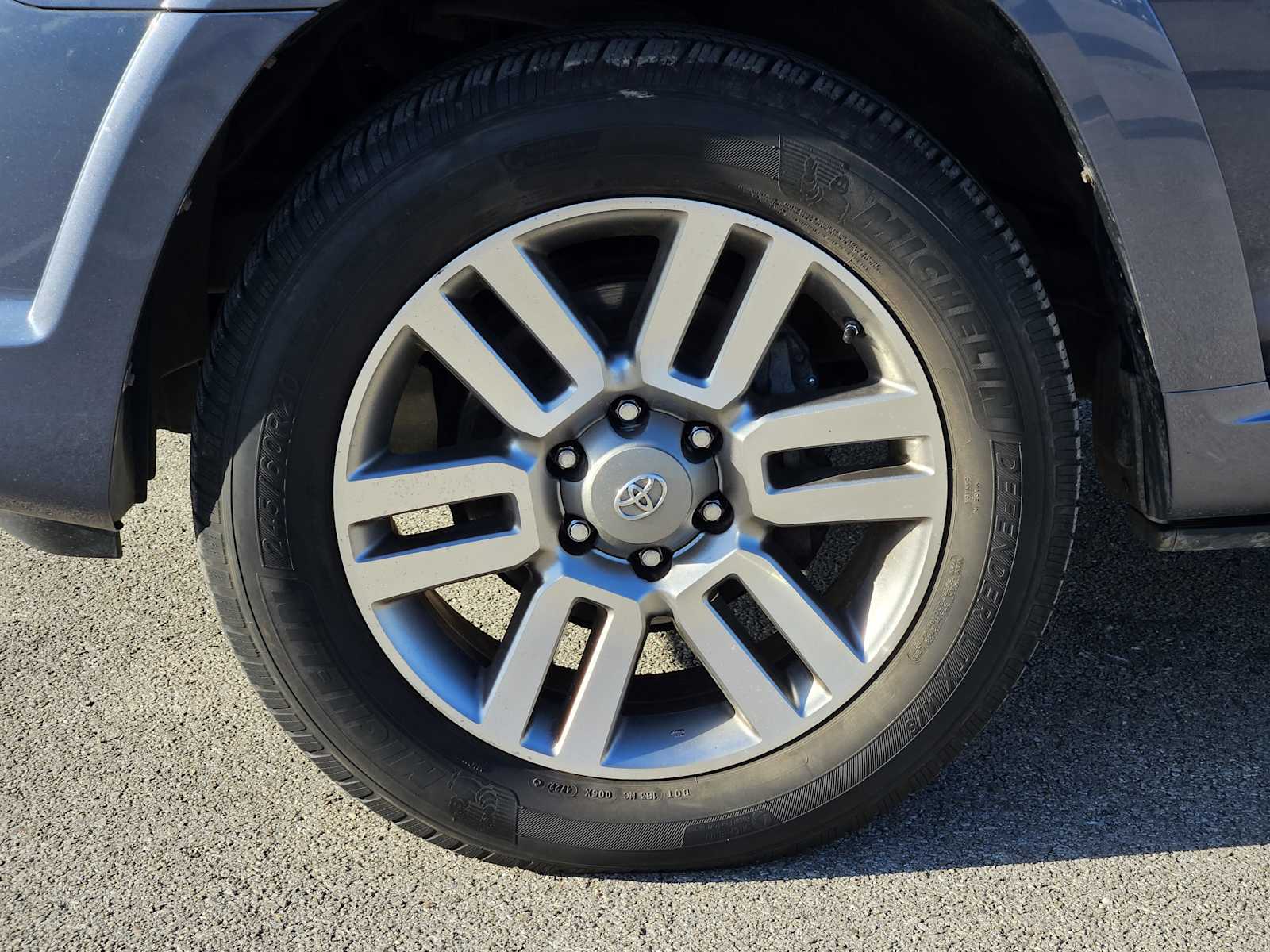 Thumbnail: 2012 Toyota 4Runner - 9