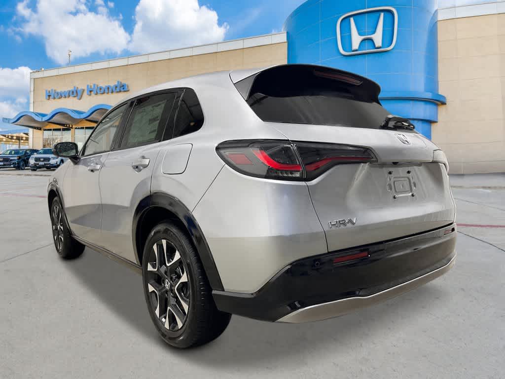 Thumbnail: 2027 Honda HR-V - 3