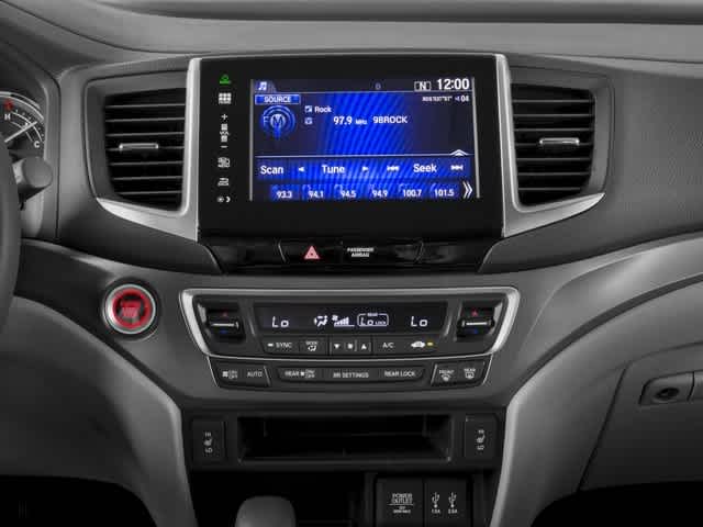 Thumbnail: 2016 Honda Pilot - 9