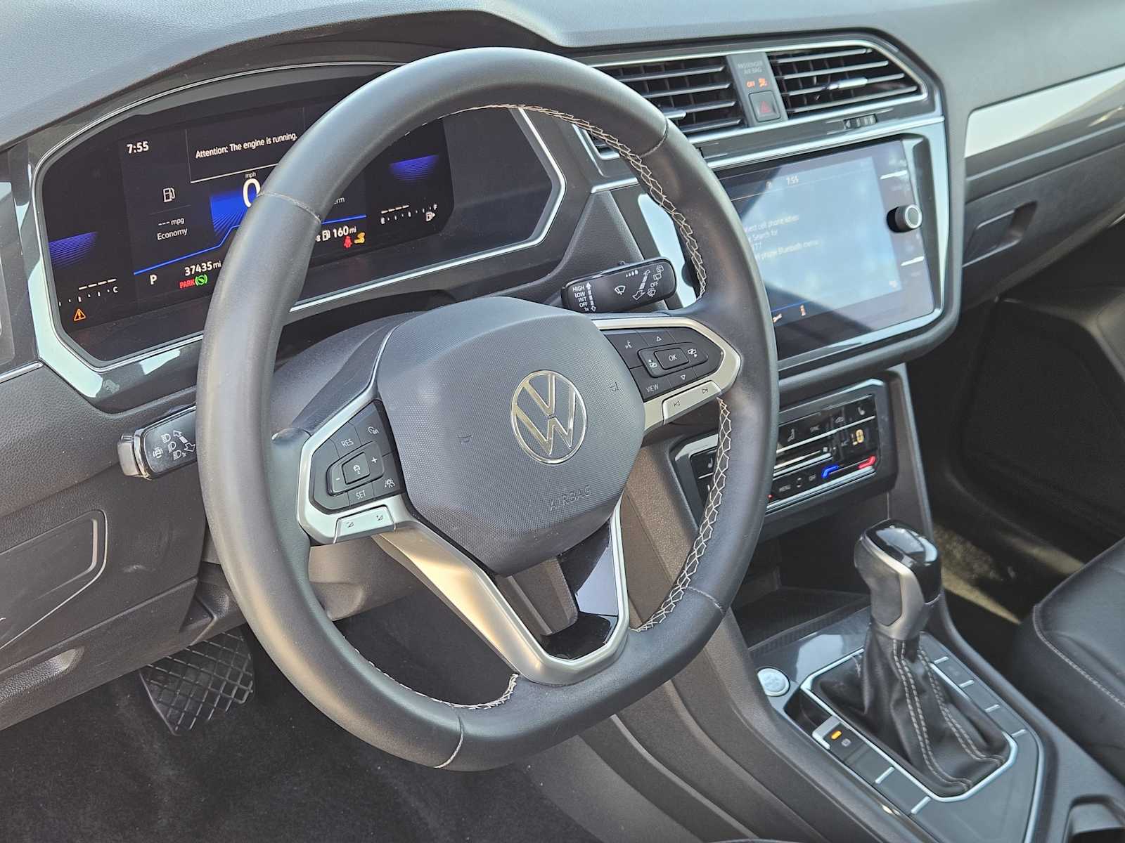 Thumbnail: 2023 Volkswagen Tiguan - 2