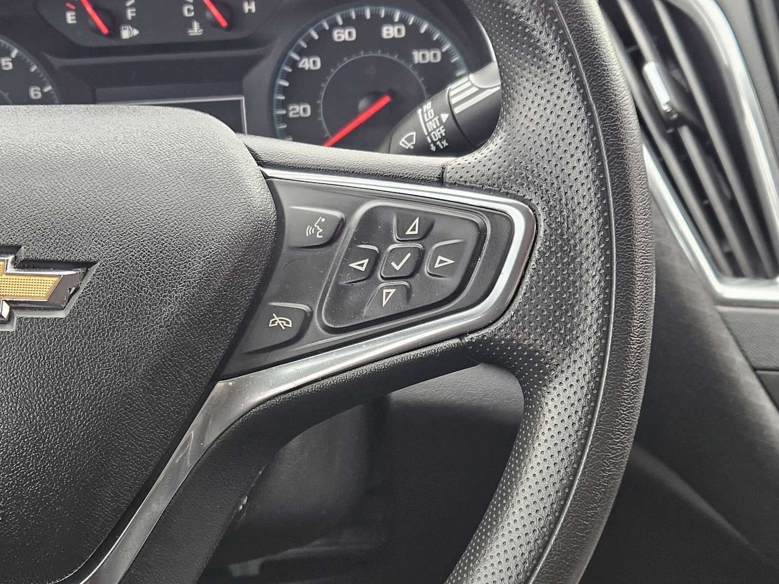 Thumbnail: 2021 Chevrolet Malibu - 28