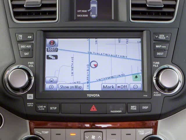 Thumbnail: 2013 Toyota Highlander - 12