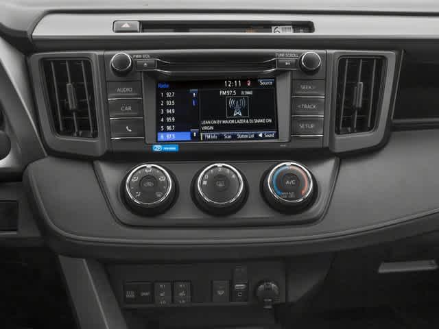 Thumbnail: 2018 Toyota RAV4 - 10