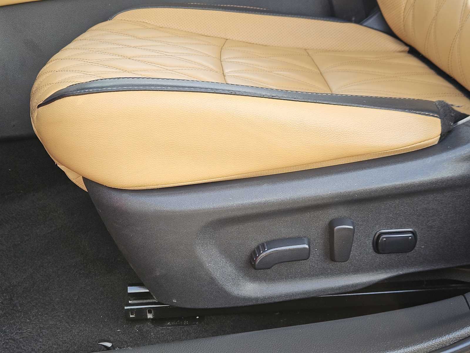 Thumbnail: 2021 Nissan Sentra - 23