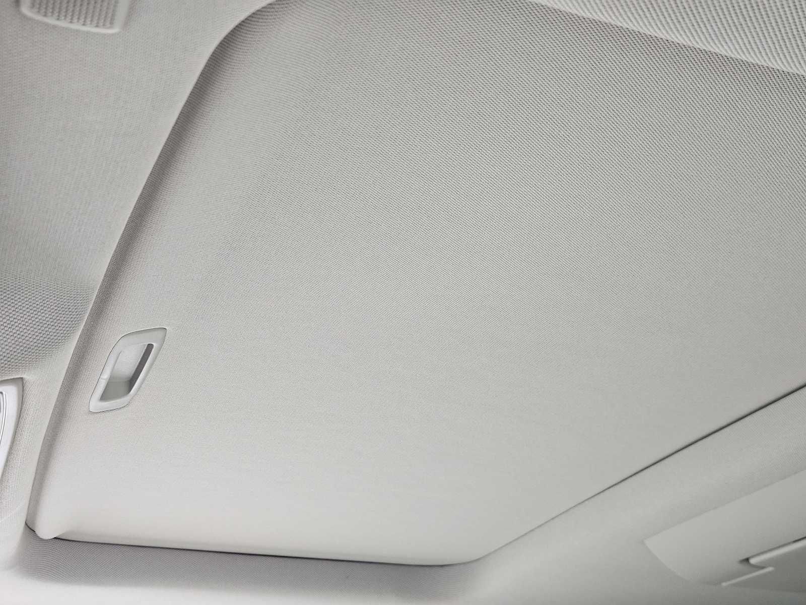 Thumbnail: 2017 GMC Yukon - 24