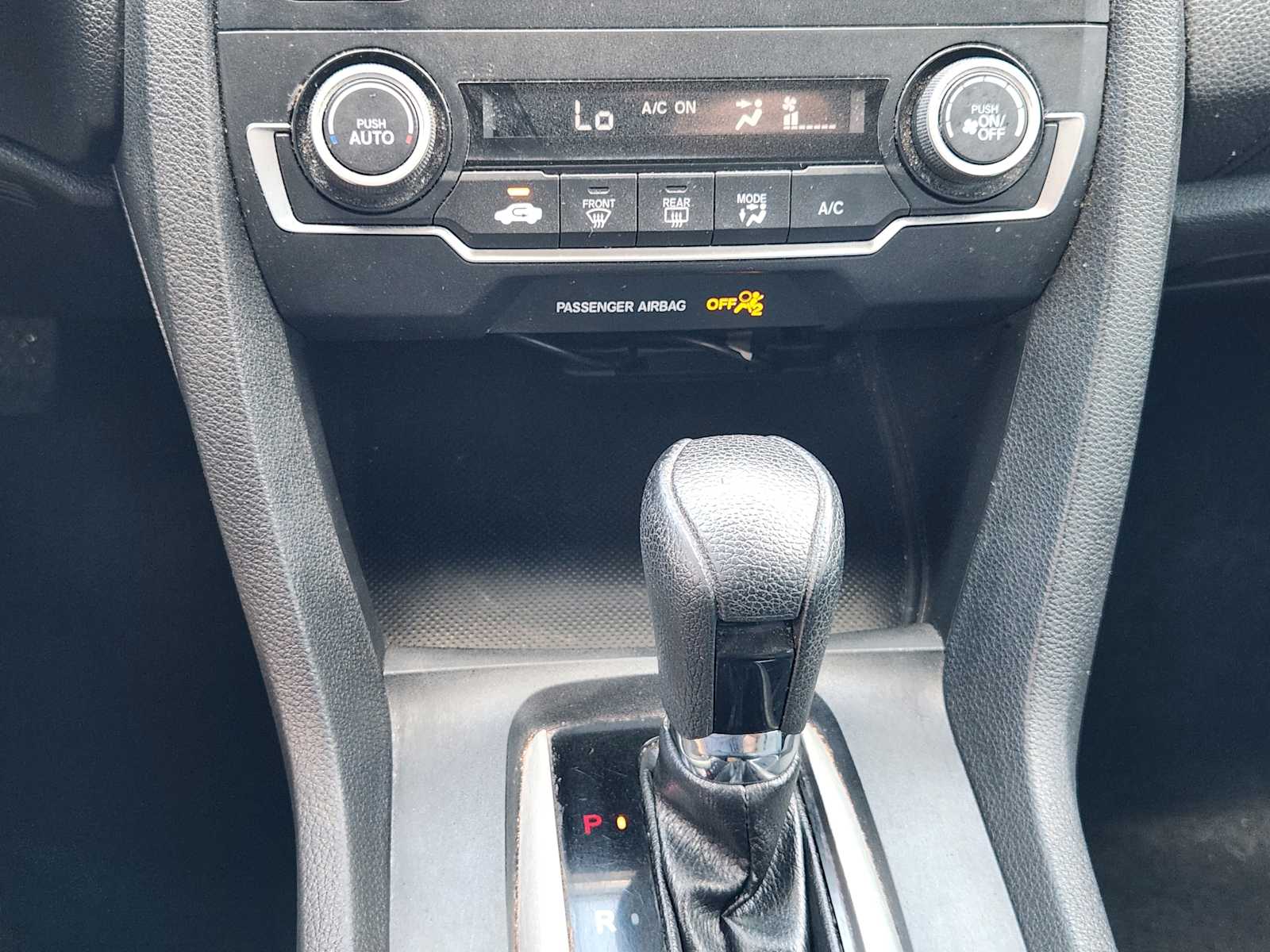 Thumbnail: 2019 Honda Civic - 17