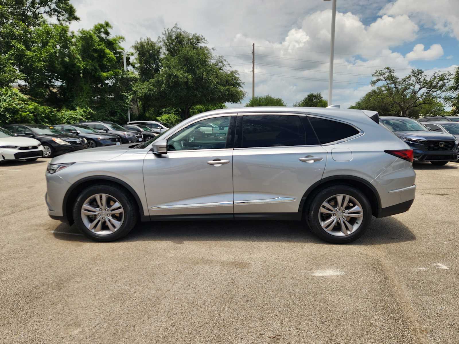 Thumbnail: 2024 Acura MDX - 3