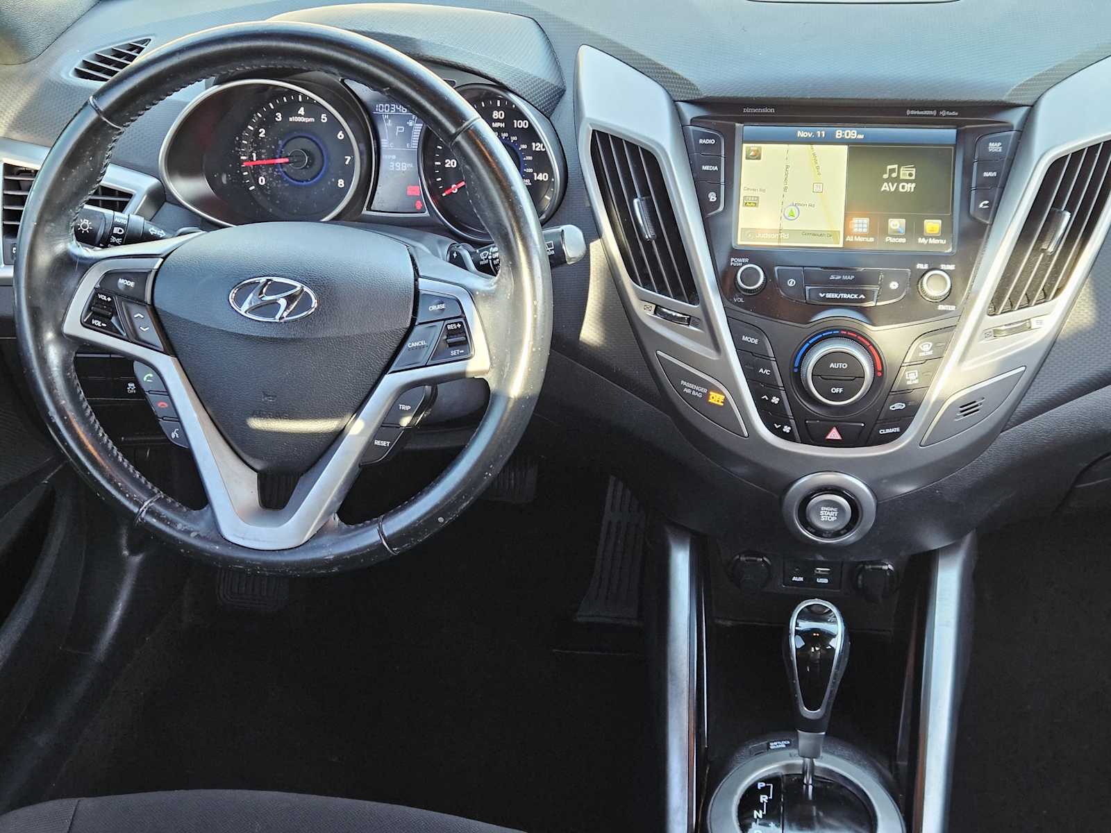 Thumbnail: 2017 Hyundai Veloster - 25