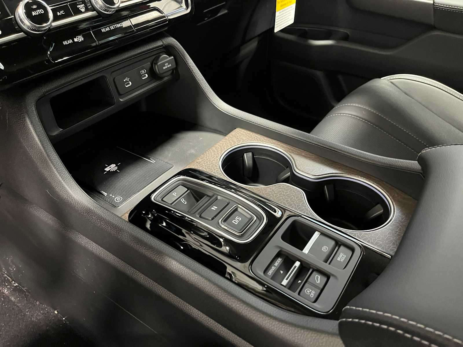 Thumbnail: 2026 Honda Pilot - 17