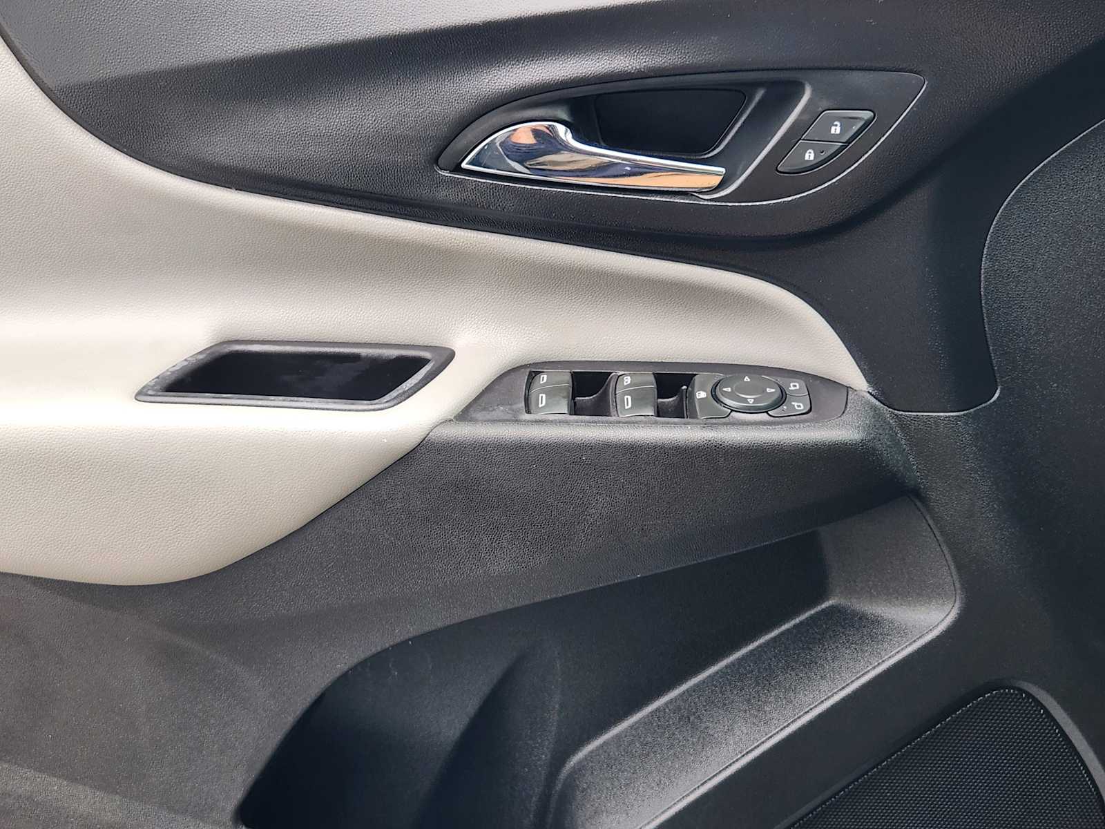 Thumbnail: 2019 Chevrolet Equinox - 23