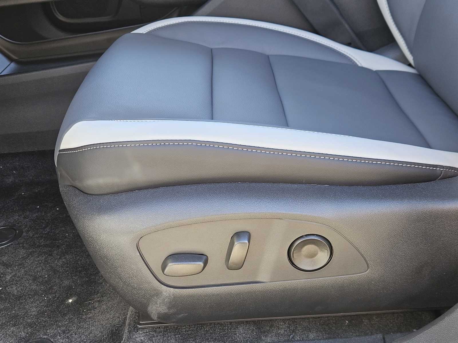 Thumbnail: 2026 Honda Prologue - 19